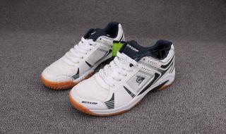 网球鞋哪个牌子好 网球鞋哪个牌子好